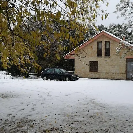 Casa Rural La Casona De La Reserva منزل ريفي